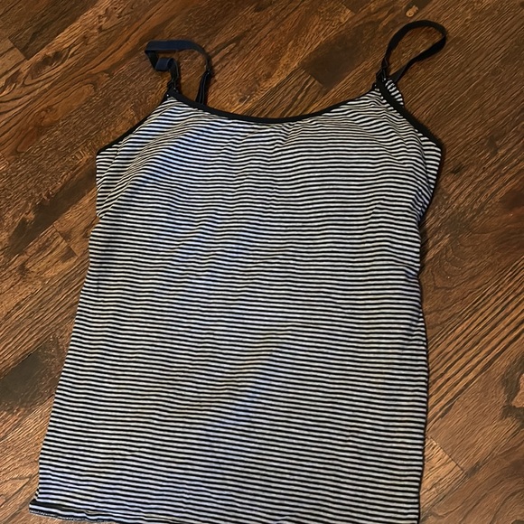 ✨ Motherhood Nursing Women’s Nursing / Breastfeeding Clip Tank Top Bundle - Picture 3 of 5